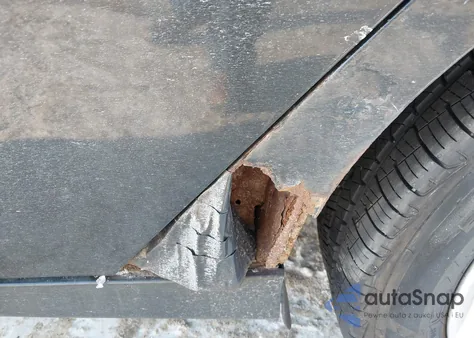 2014 Ford Focus Se from USA, damaged, VIN 1FADP3F2XEL386123